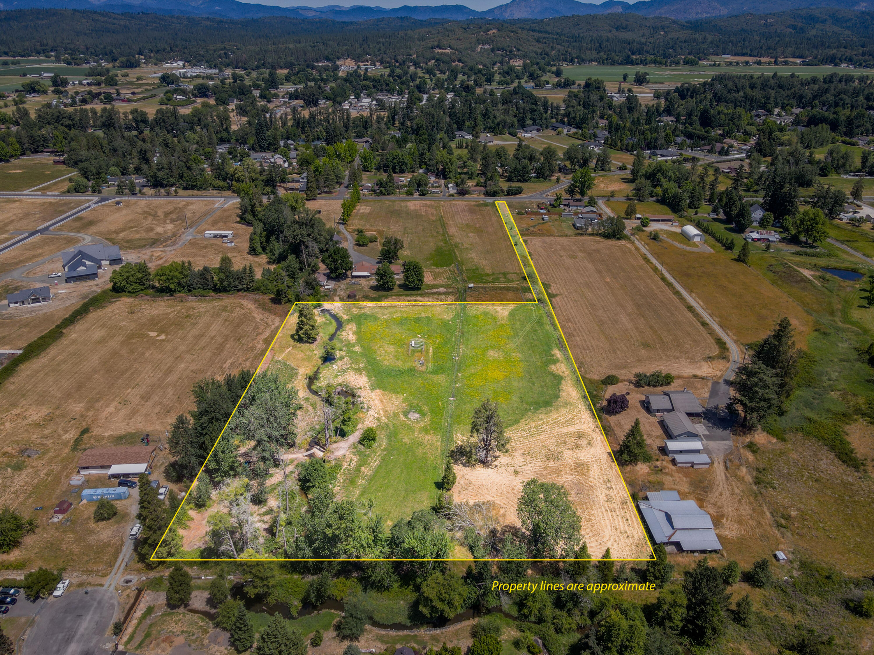 3667 Leonard Road Grants Pass, OR 97527 - Photo 1 of 10 1