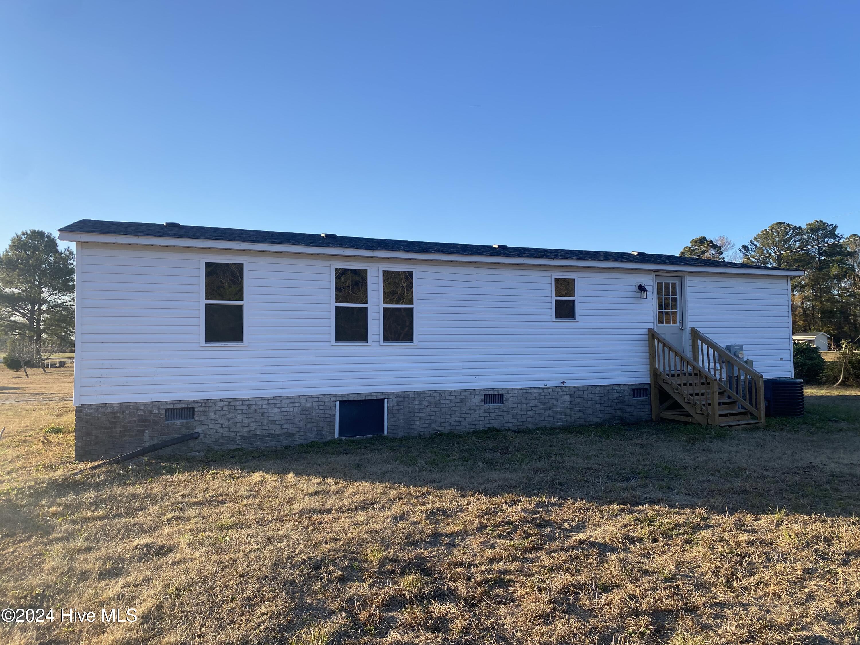 1067 Haw Branch Road Beulaville, NC 28518 - Photo 2 of 31 Back of House