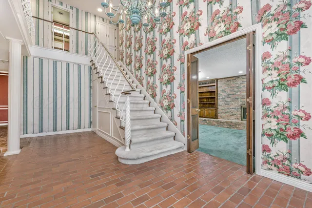 a view of a interior of the house