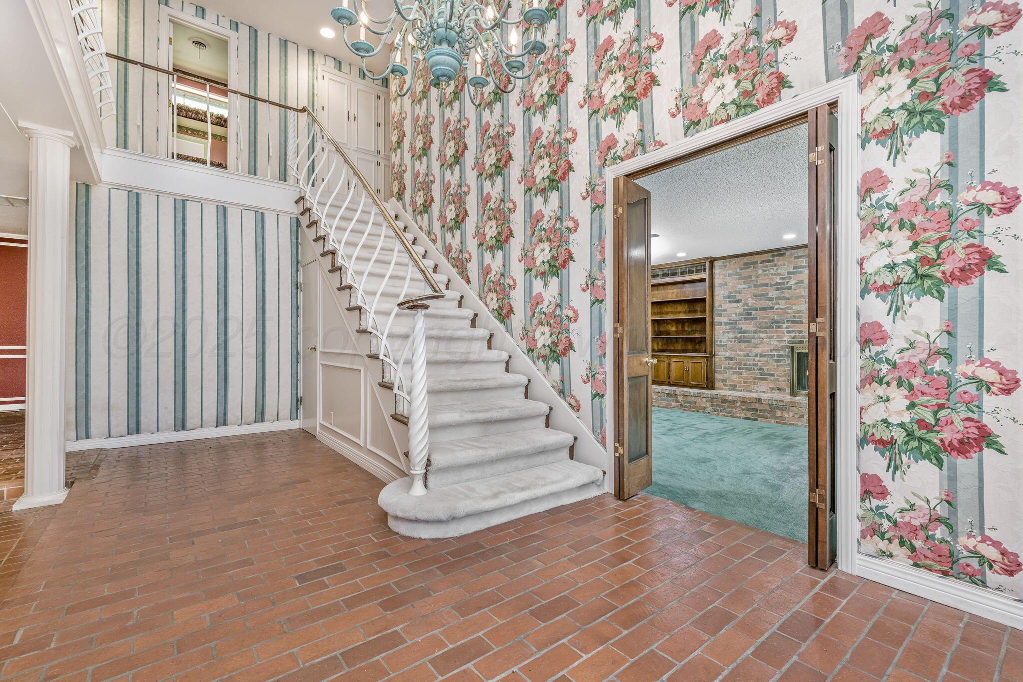 112 Western Street Claude, TX 79019 - Photo 9 of 41 a view of a interior of the house