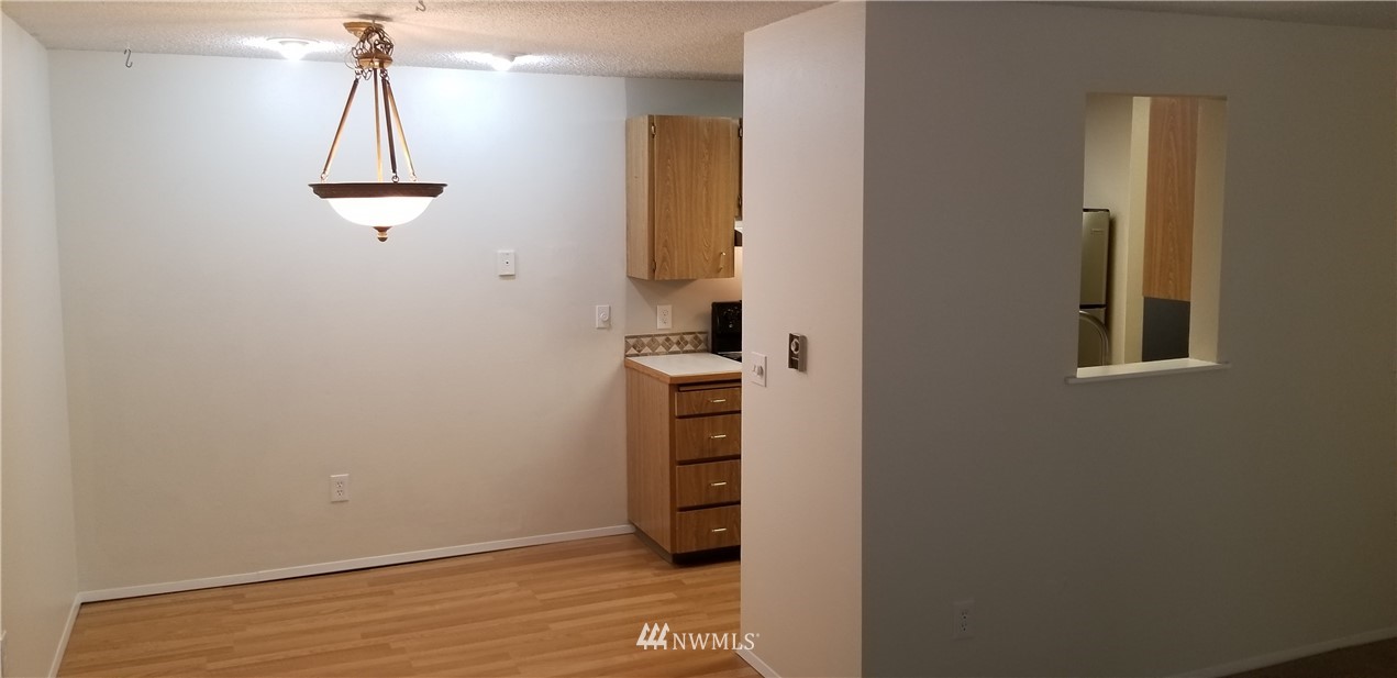 4601 Grandview Drive West, Unit R317 University Place, WA 98466 - Photo 6 of 14