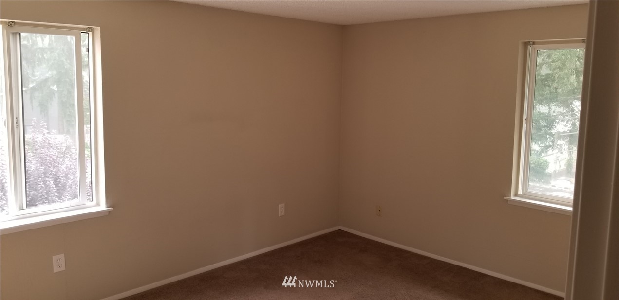 4601 Grandview Drive West, Unit R317 University Place, WA 98466 - Photo 8 of 14