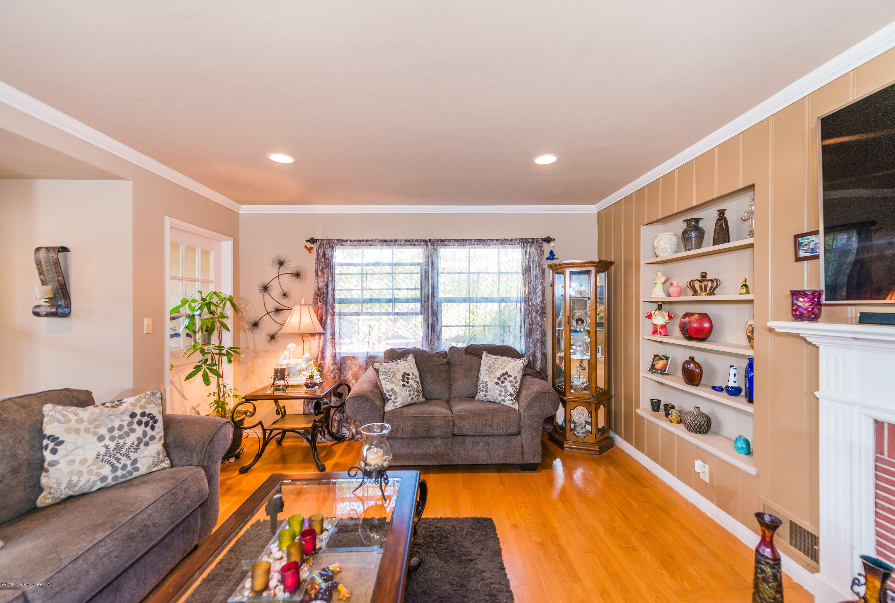 1272 Crescent Drive Glendale, CA 91205 - Photo 17 of 51 RSU_6442