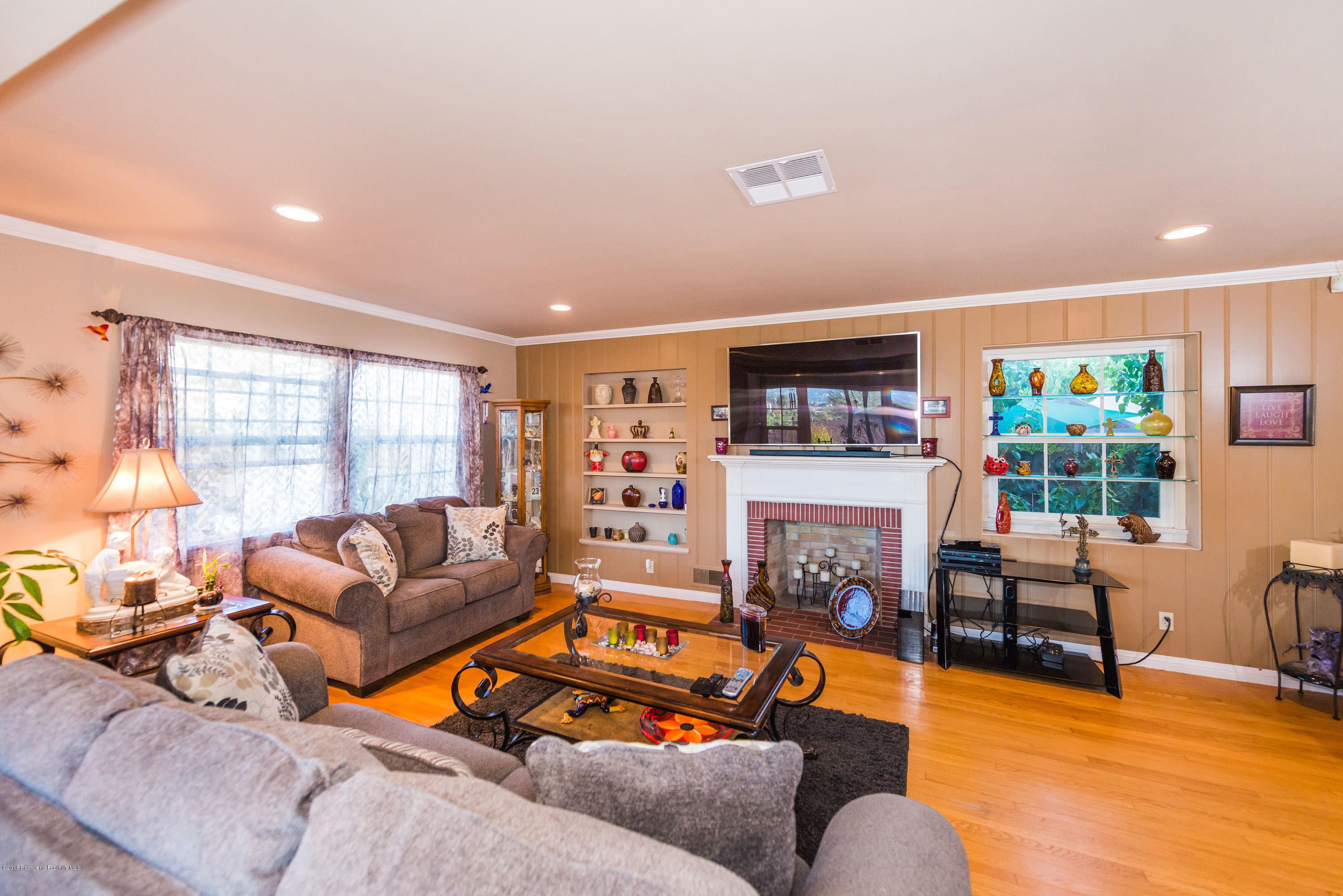 1272 Crescent Drive Glendale, CA 91205 - Photo 19 of 51 RSU_6440