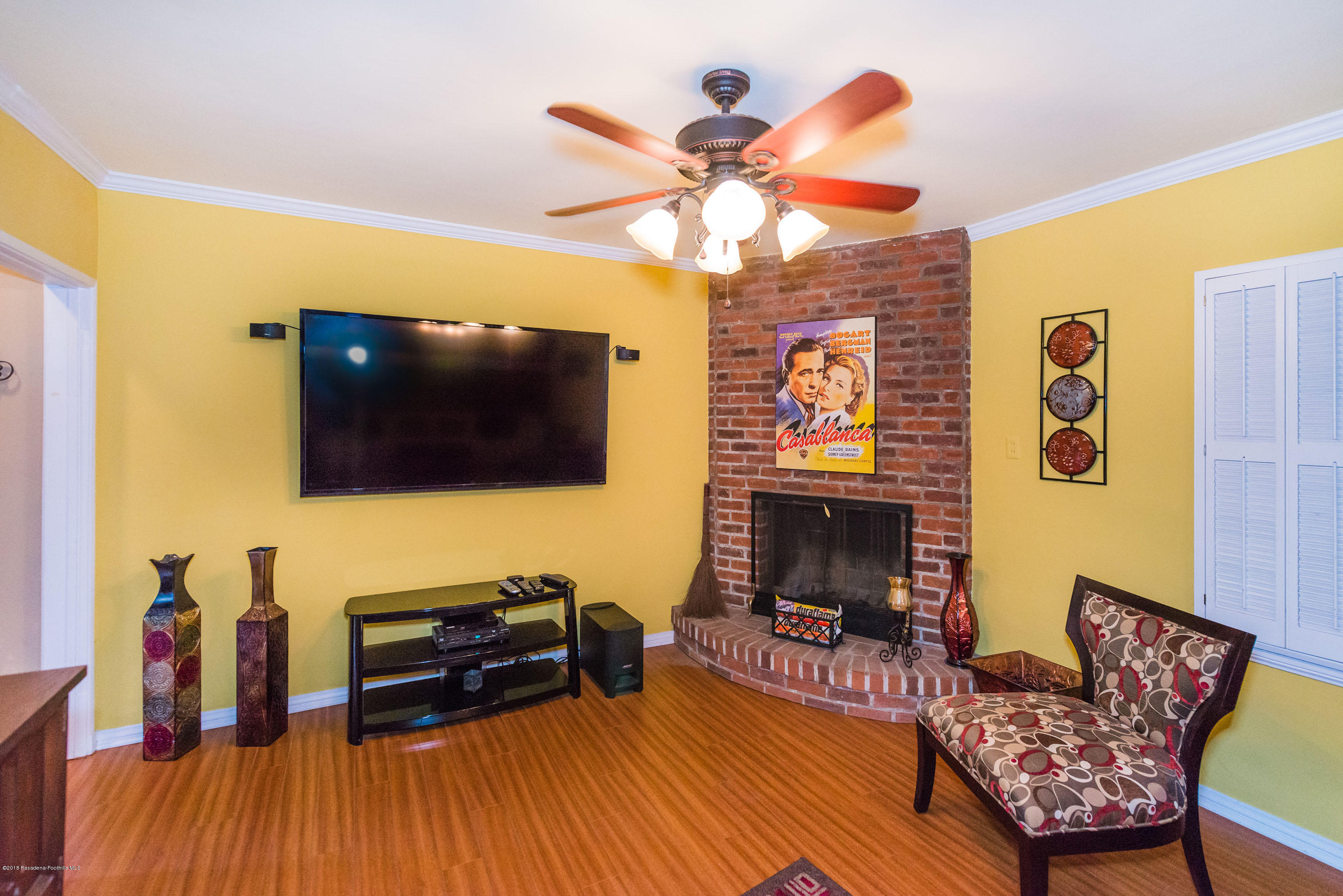 1272 Crescent Drive Glendale, CA 91205 - Photo 25 of 51 RSU_6387