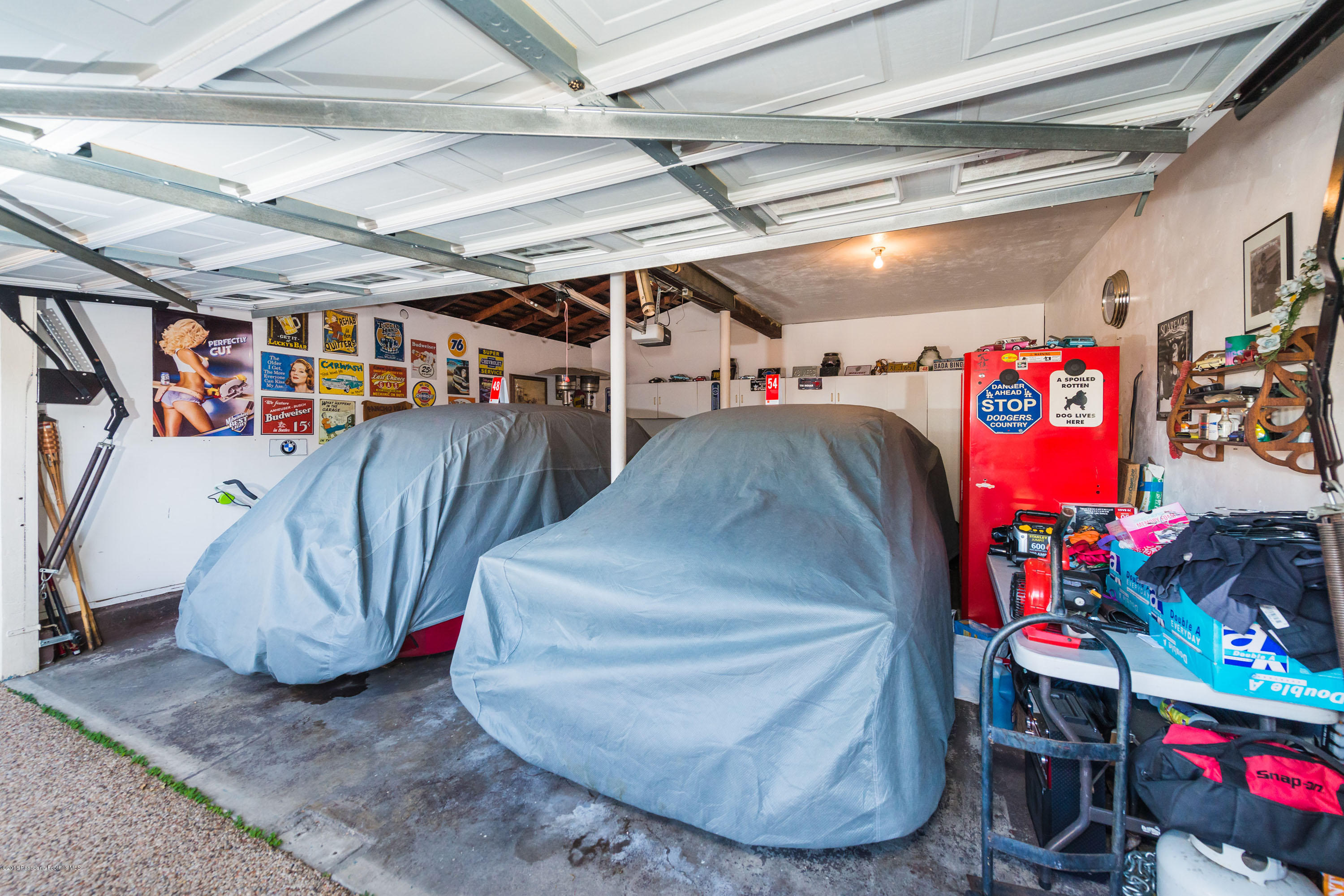 1272 Crescent Drive Glendale, CA 91205 - Photo 34 of 51 RSU_6408