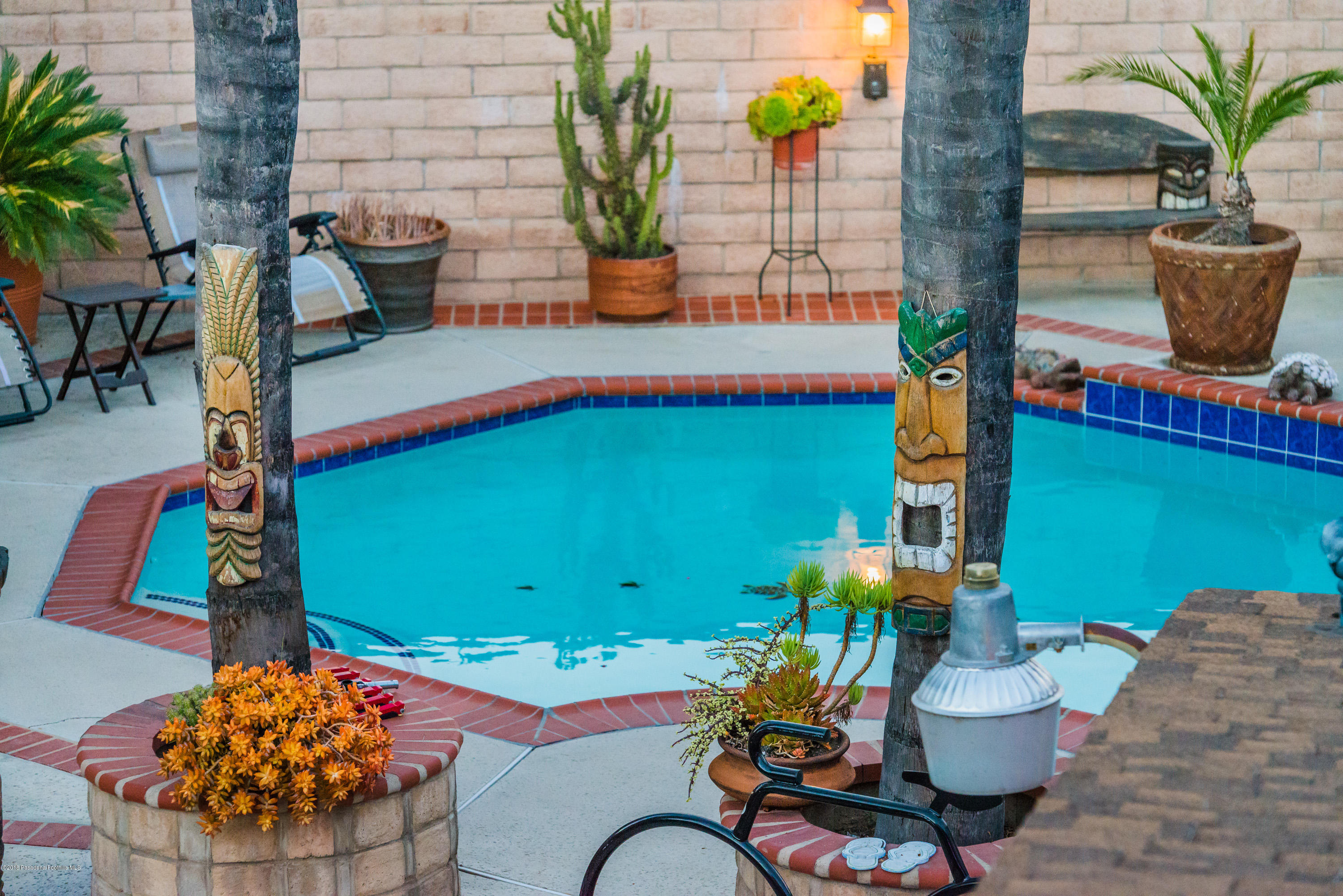 1272 Crescent Drive Glendale, CA 91205 - Photo 38 of 51 RSU_6555