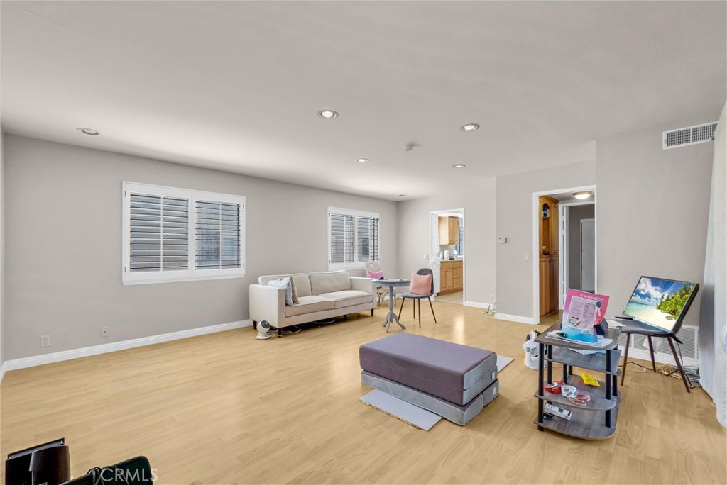 spacious living room