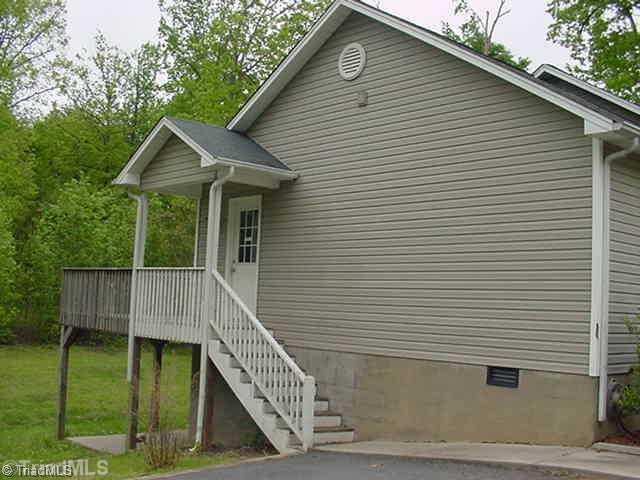 305 Fisher Road Madison, NC 27025 - Photo 3 of 13 Other. left side