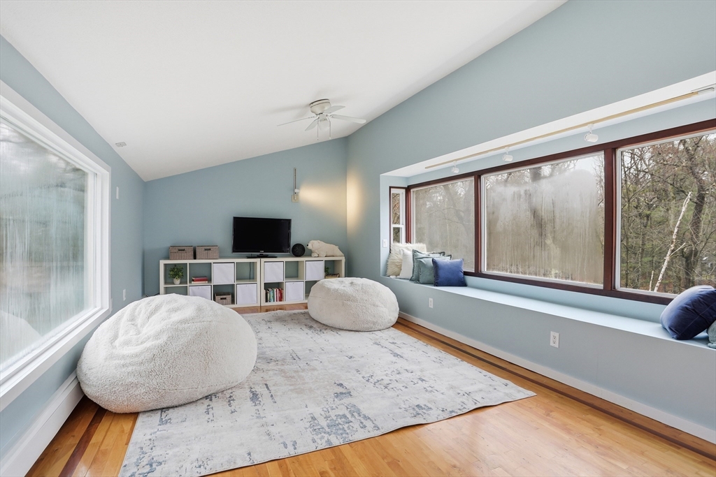 400 Rutland Street Carlisle, MA 01741 - Photo 28 of 42 Gallery Image 28