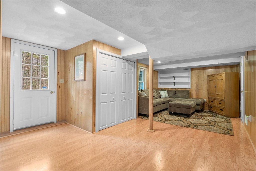 14 Hunters Road Boxford, MA 01921 - Photo 38 of 42 a bedroom with a bed and a window