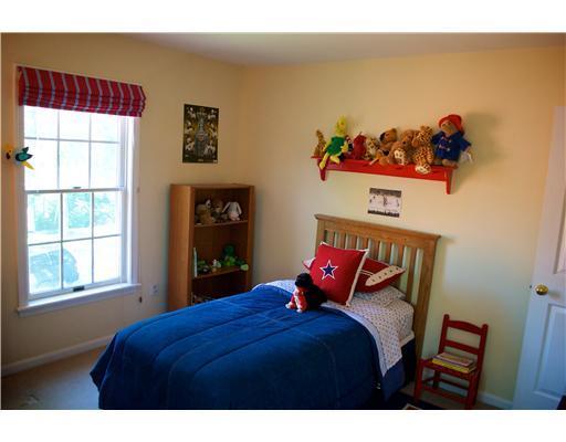 143 Pilgrim Road South Portland, ME 04106 - Photo 11 of 19 Bedroom.