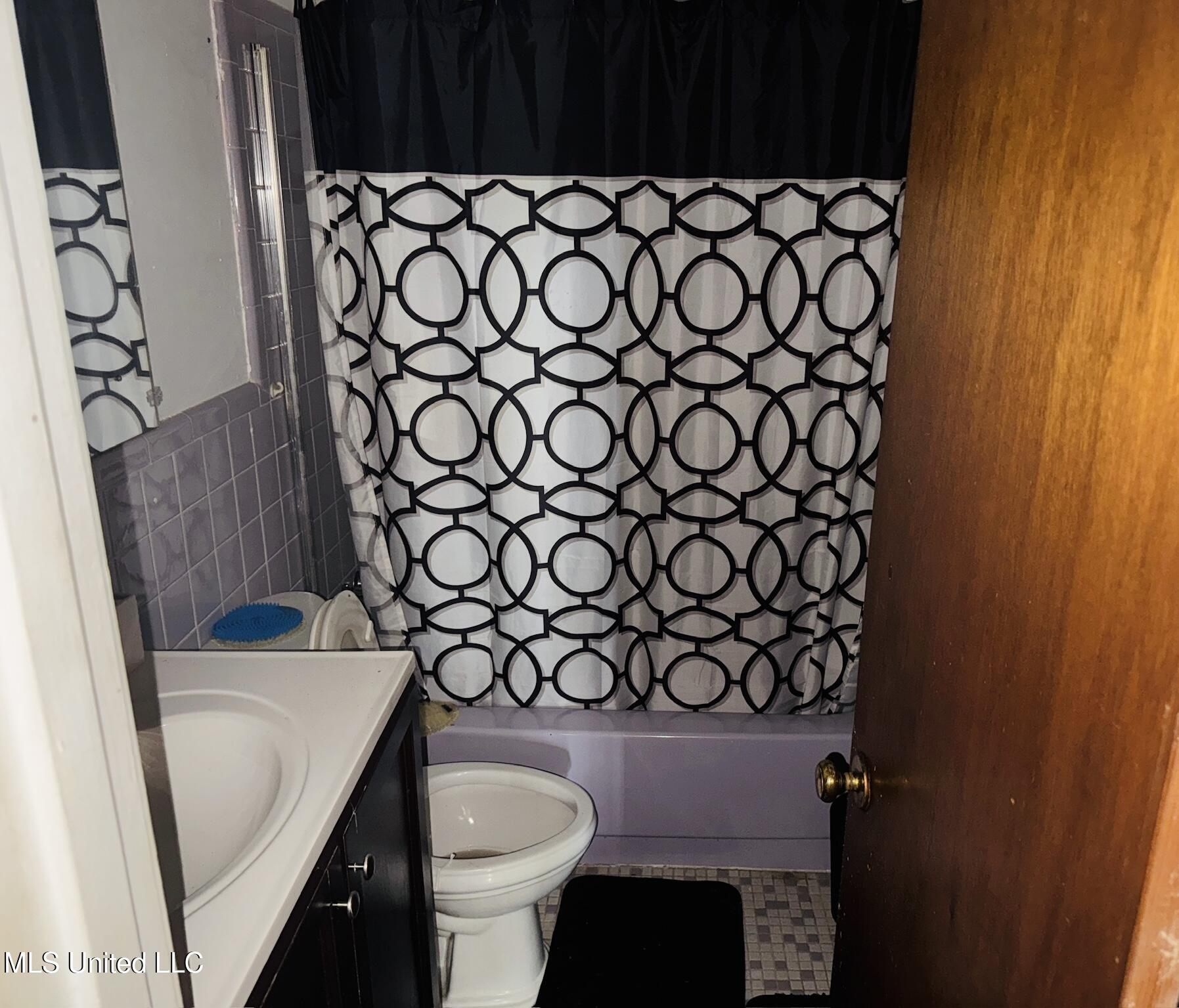 6016 North State Street Jackson, MS 39213 - Photo 20 of 27 IMG_4552