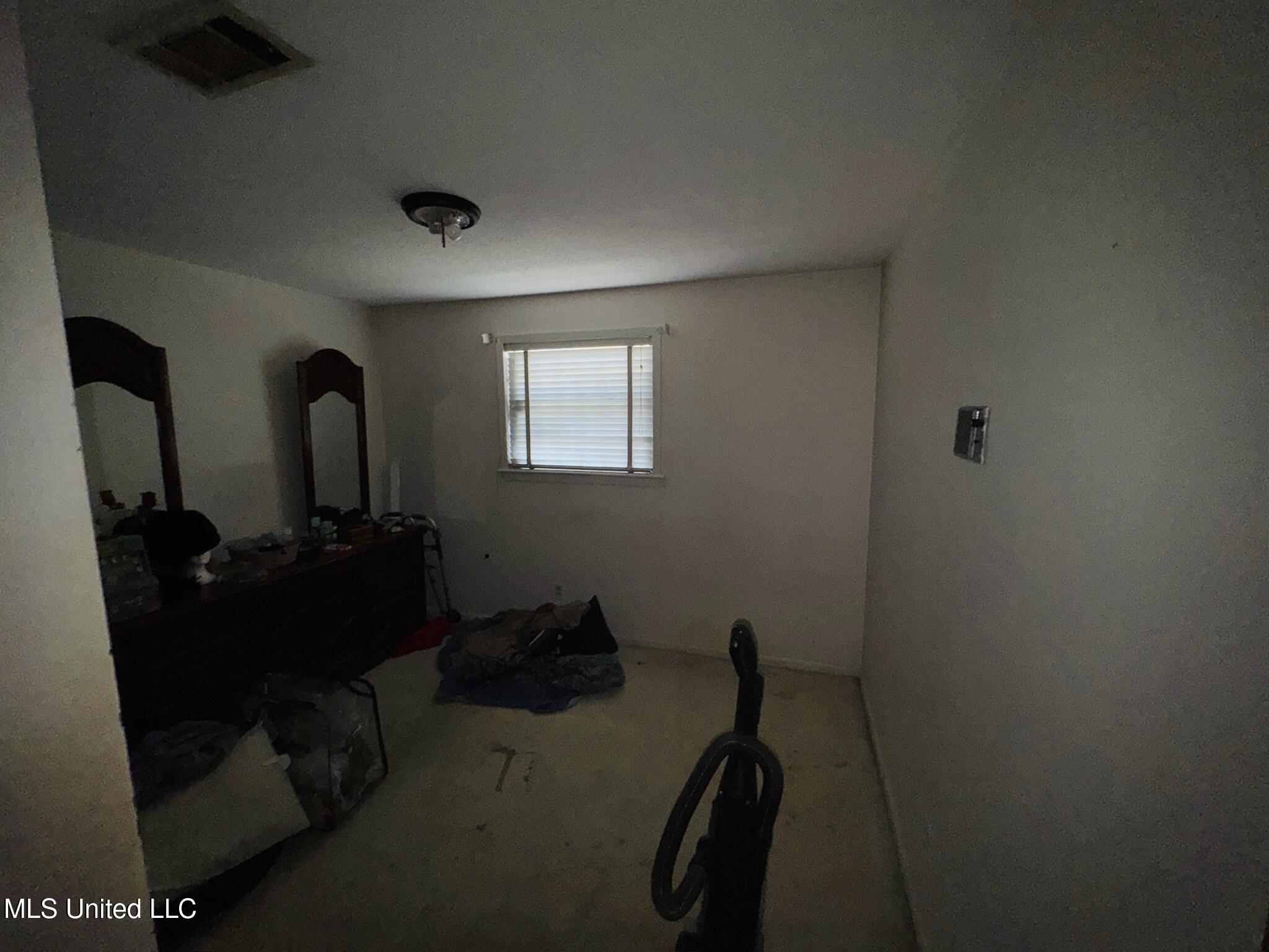 6016 North State Street Jackson, MS 39213 - Photo 25 of 27 IMG_4554