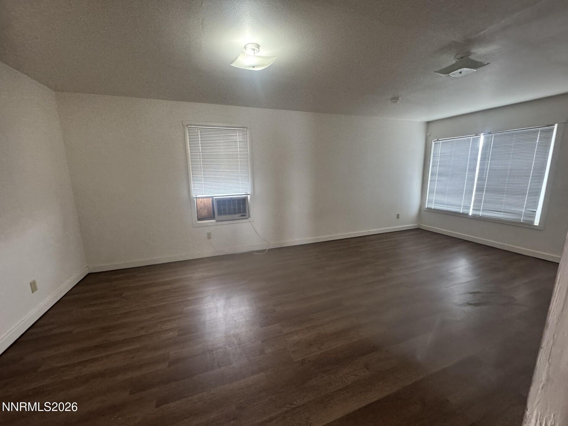 7533 Sandhill Road Fallon, NV 89406 - Photo 6 of 22 9