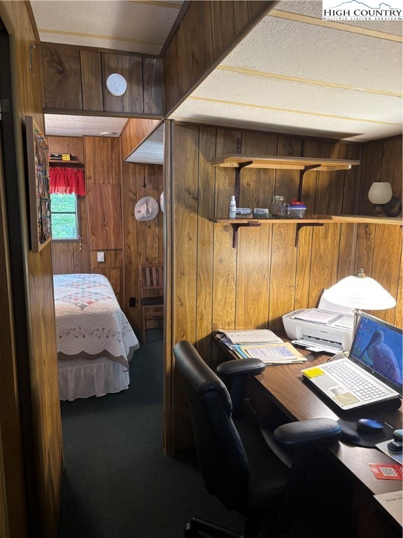 140 Ash Loop Newland, NC 28657 - Photo 10 of 13 a balcony with furniture and a potted plant