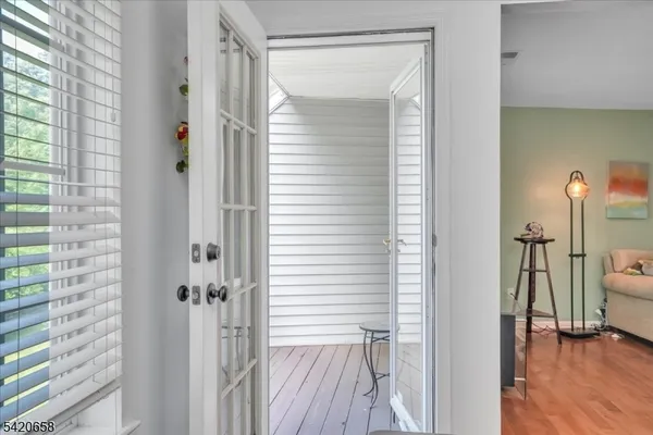 $563,900 | 240 Riveredge Drive, Chatham, NJ 07928