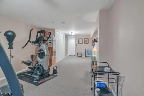 $563,900 | 240 Riveredge Drive, Chatham, NJ 07928