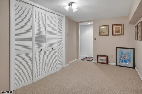 $563,900 | 240 Riveredge Drive, Chatham, NJ 07928