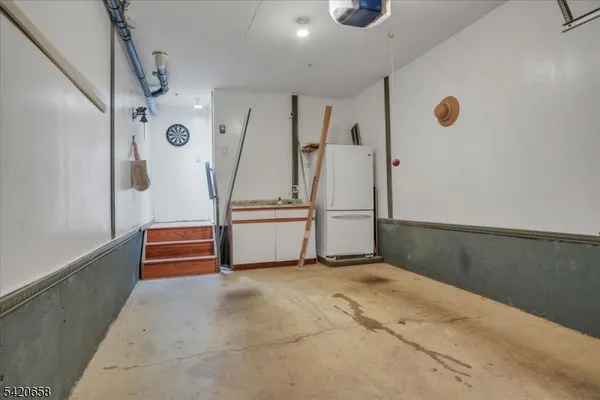 $563,900 | 240 Riveredge Drive, Chatham, NJ 07928