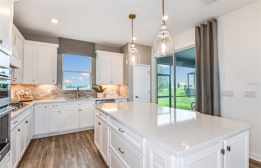 13697 Cyn Rdg Road Spring Hill, FL 34610 - Photo 2 of 27