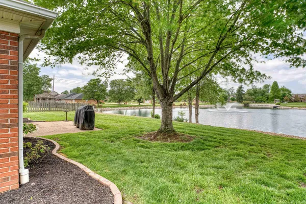 $360,000 | 3477 Eastbrooke Court, Newburgh, IN 47630