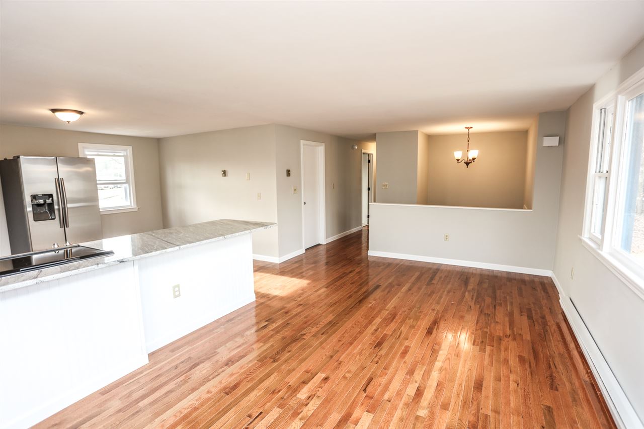 26 Manor Road Concord, NH 03303 - Photo 8 of 23