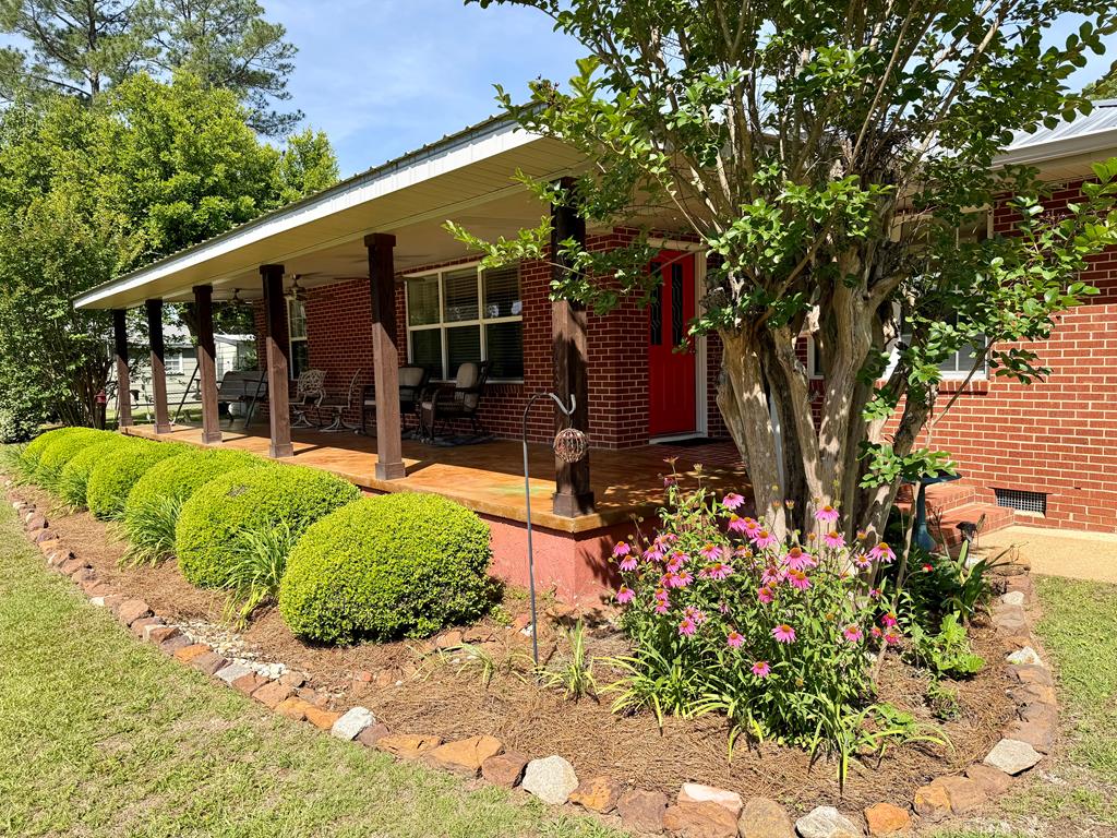 108 Ward Drive Abbeville, AL 36310 - Photo 3 of 69