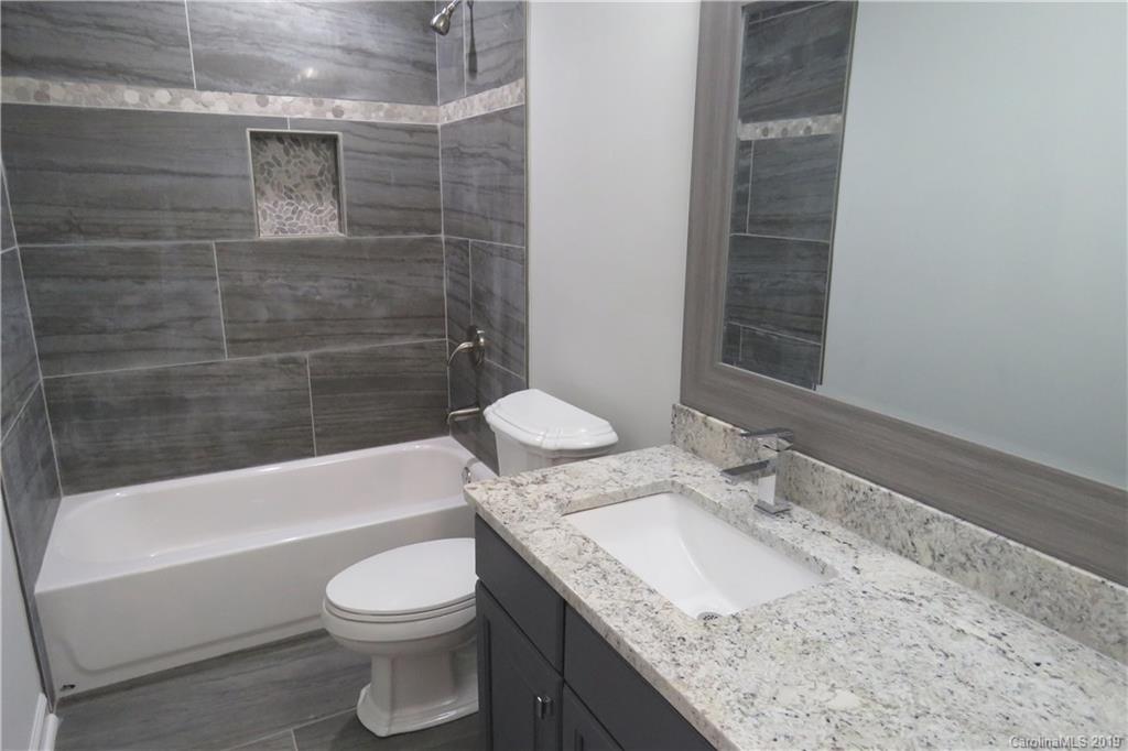 377 Chorus Road, Unit 5 Fort Mill, SC 29715 - Photo 2 of 21 Gallery Image 2