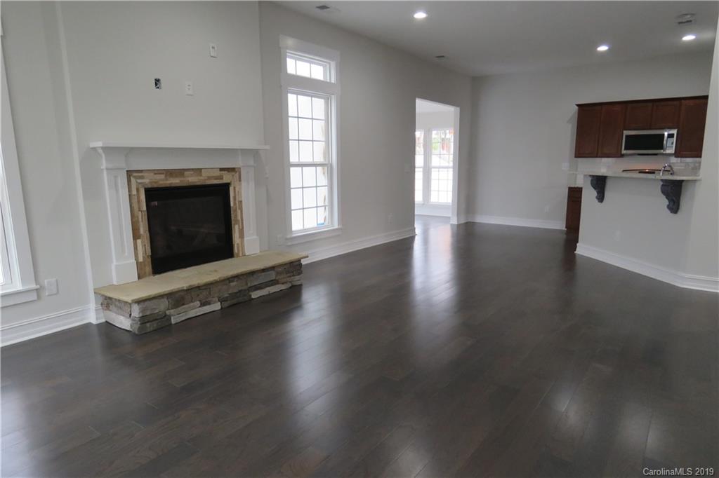 377 Chorus Road, Unit 5 Fort Mill, SC 29715 - Photo 11 of 21 Gallery Image 11
