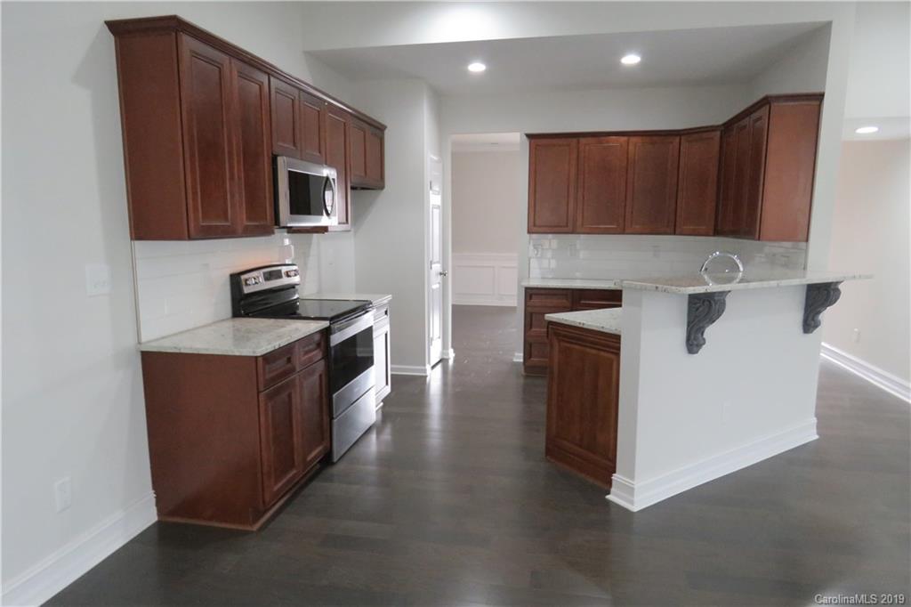 377 Chorus Road, Unit 5 Fort Mill, SC 29715 - Photo 7 of 21 Gallery Image 7