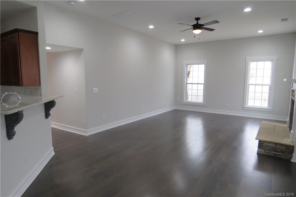 377 Chorus Road, Unit 5 Fort Mill, SC 29715 - Photo 9 of 21 Gallery Image 9