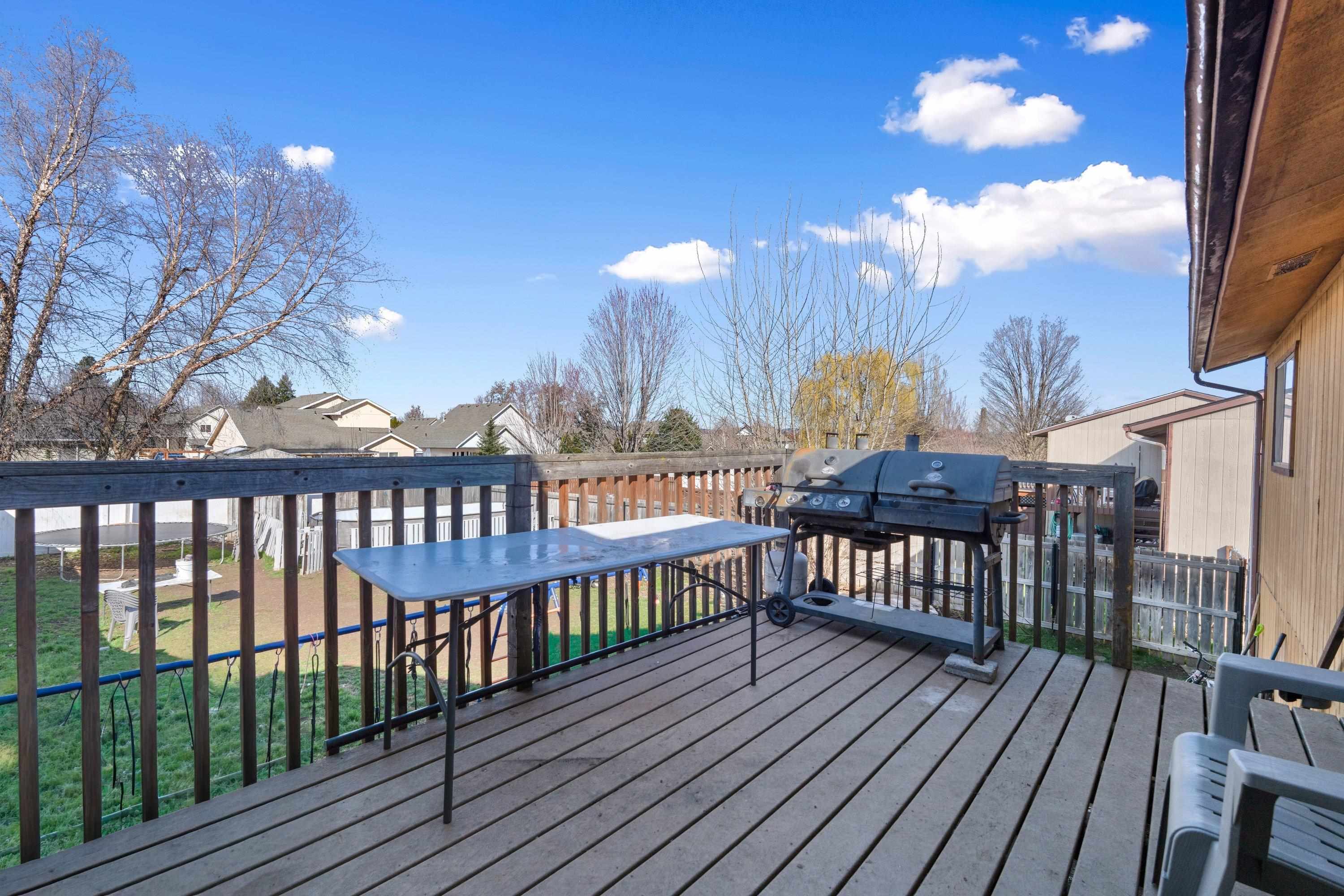 902 South Calvin Road Spokane Valley, WA 99037 - Photo 14 of 17