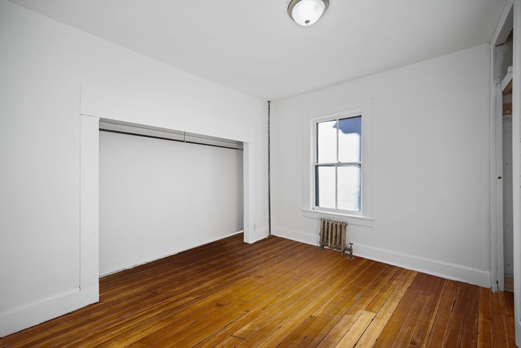 78 Lowell Street Springfield, MA 01107 - Photo 11 of 25