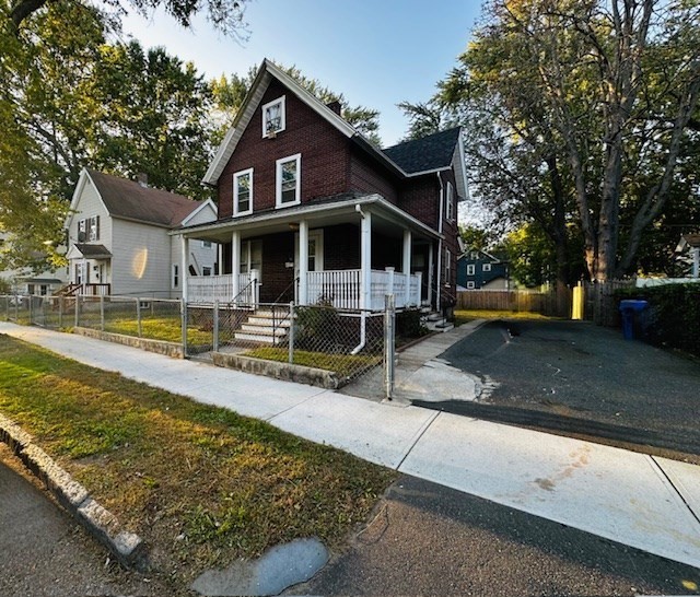 78 Lowell Street Springfield, MA 01107 - Photo 21 of 25