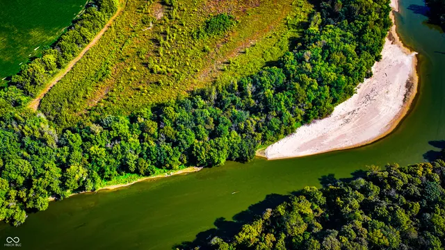 $1 | 3 East 100th Road, Worthington, IN 47471