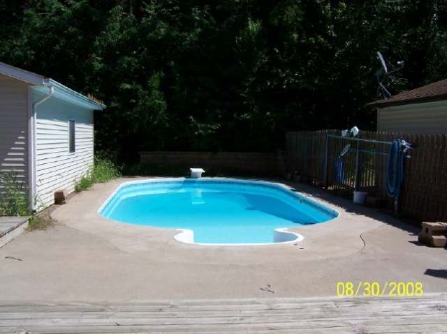 551 Waverly Road Davenport, IA 52804 - Photo 9 of 9 Gallery Image 9