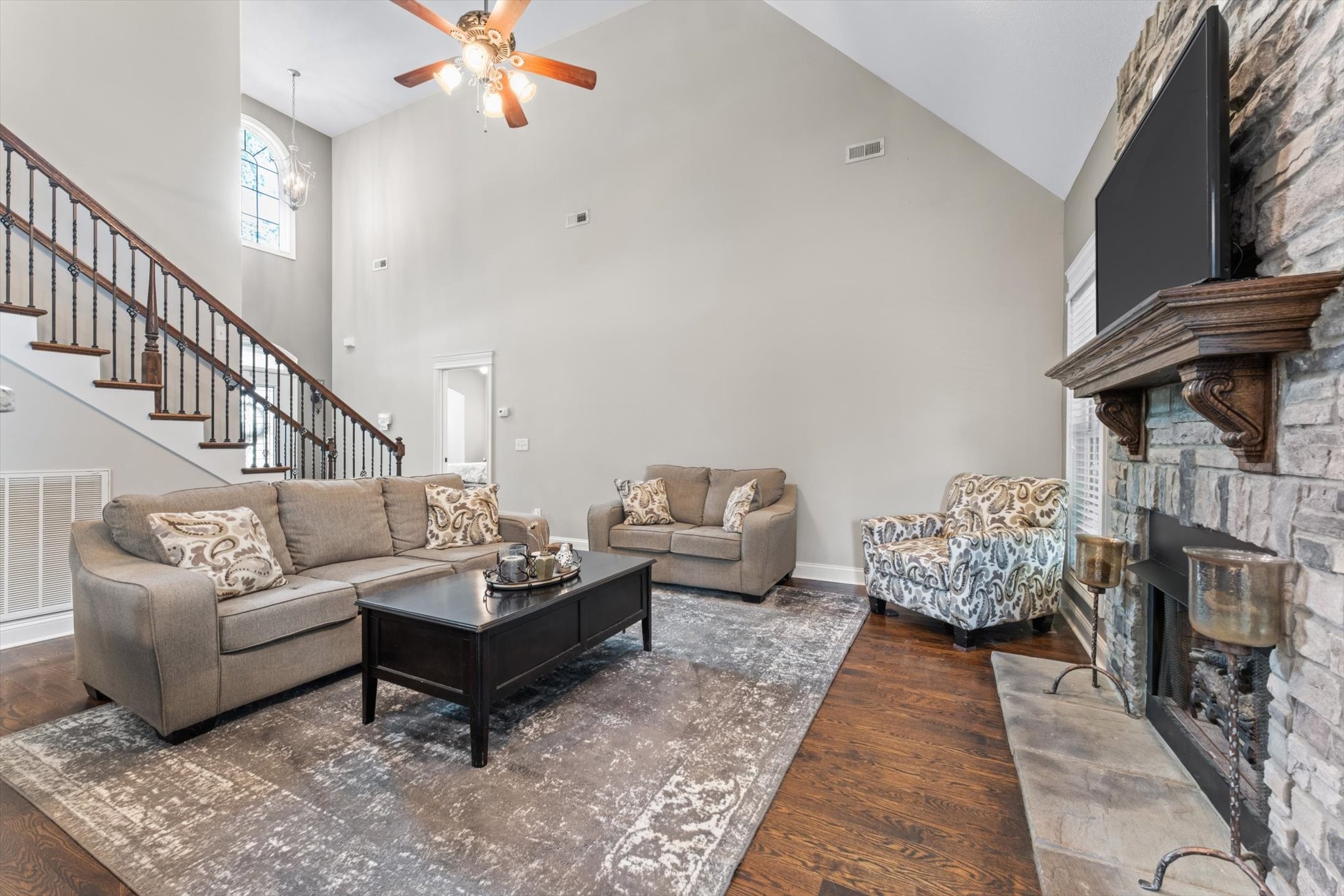 1770 Double R Boulevard Clarksville, TN 37042 - Photo 13 of 36 Gallery Image 13