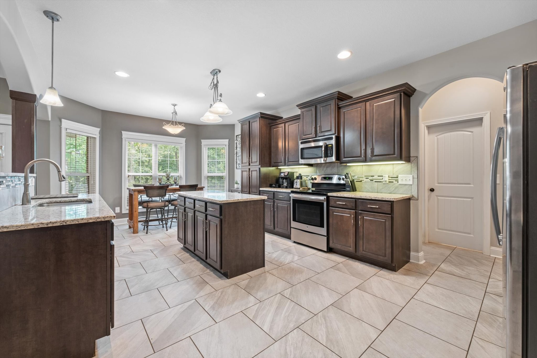 1770 Double R Boulevard Clarksville, TN 37042 - Photo 14 of 36 Gallery Image 14