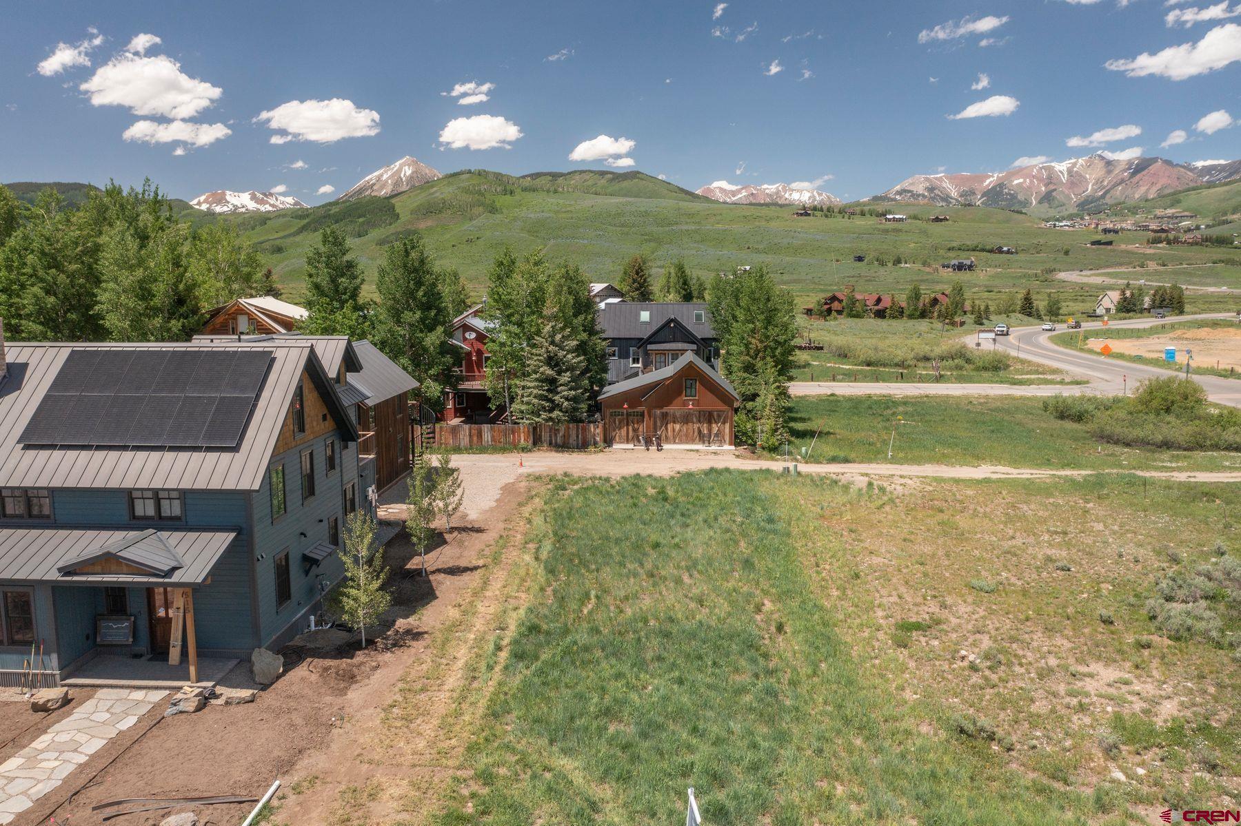 520 Teocalli Avenue Crested Butte, CO 81224 - Photo 3 of 11 a view of a garden
