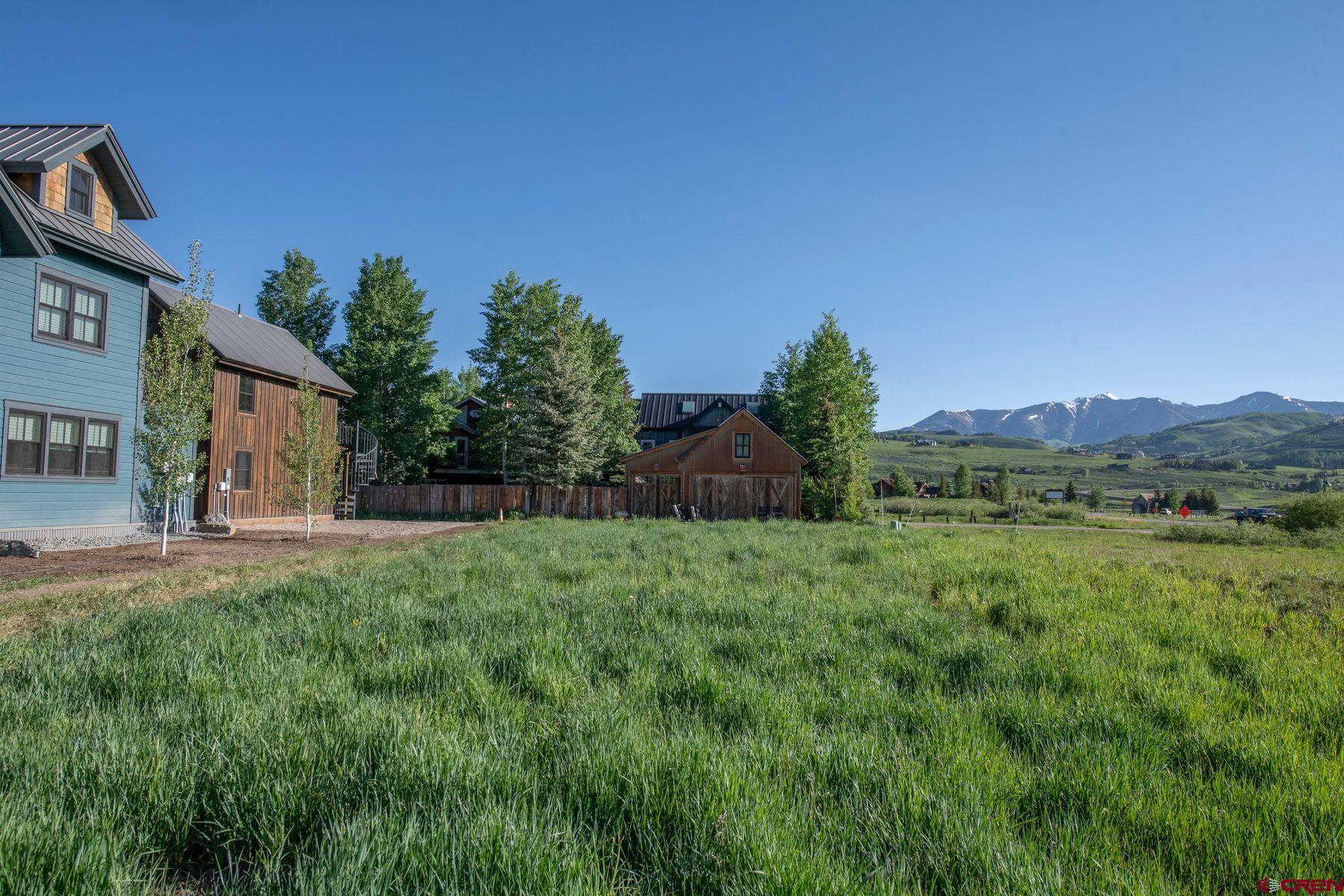 520 Teocalli Avenue Crested Butte, CO 81224 - Photo 10 of 11 a view of a back yard