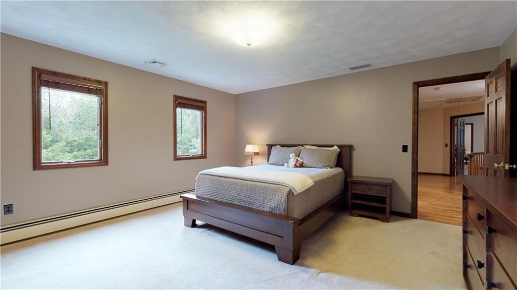 48 St George Court Warwick, RI 02888 - Photo 28 of 40