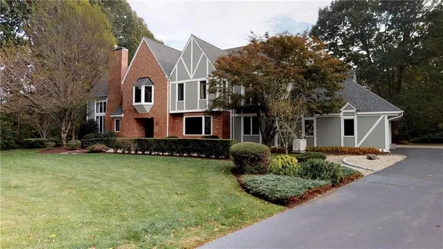 $6,000 | 48 St George Court, Warwick, RI 02888