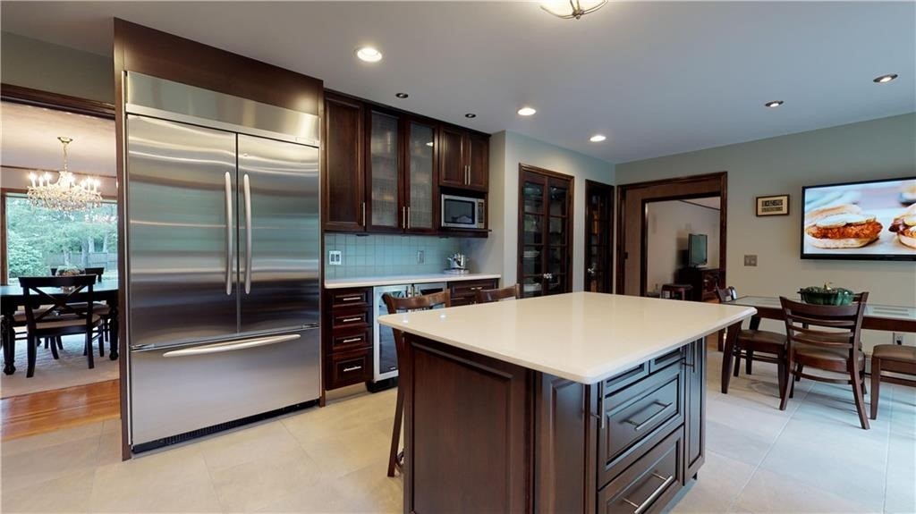 48 St George Court Warwick, RI 02888 - Photo 8 of 40