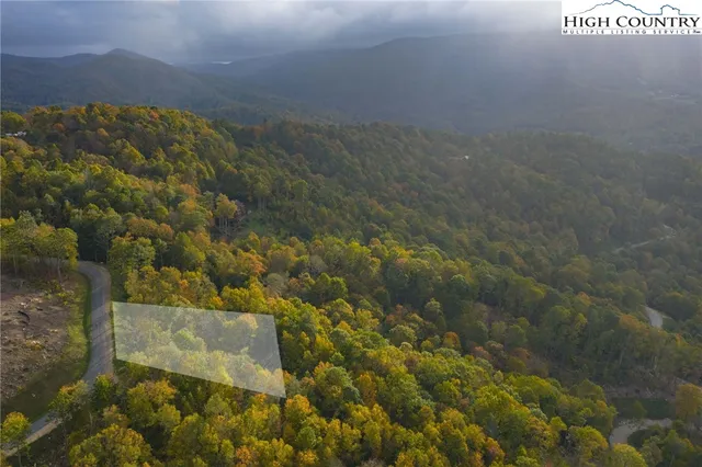 a view of an outdoor space and a yard