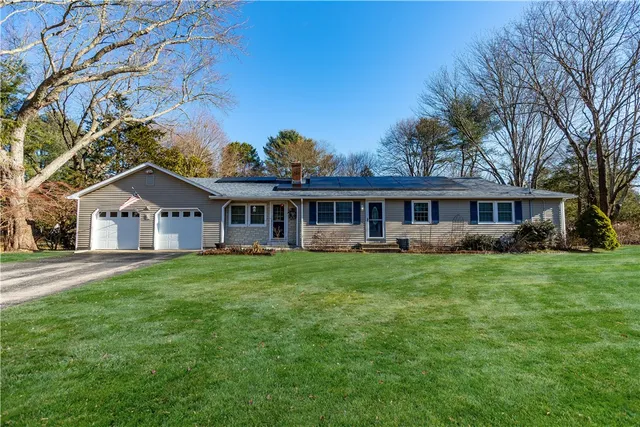 $530,000 | 38 Greenwood Road, North Kingstown, RI 02852