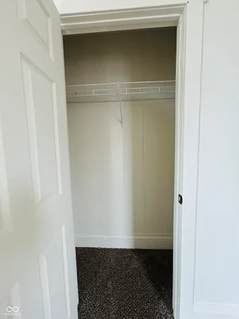 $172,900 | 11 North Indiana Street, Roachdale, IN 46172