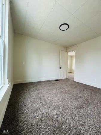 $172,900 | 11 North Indiana Street, Roachdale, IN 46172