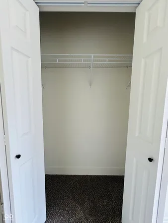 $172,900 | 11 North Indiana Street, Roachdale, IN 46172