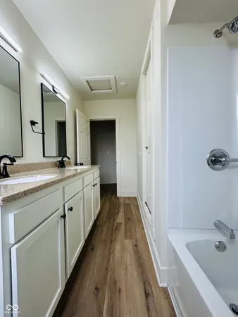 $172,900 | 11 North Indiana Street, Roachdale, IN 46172